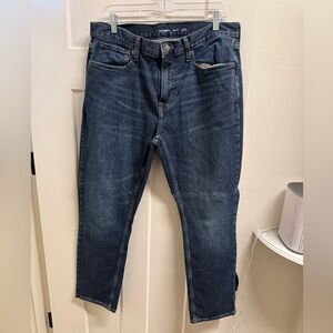 Old Navy Mens Slim Built-in Flex Jeans, 36 x 30